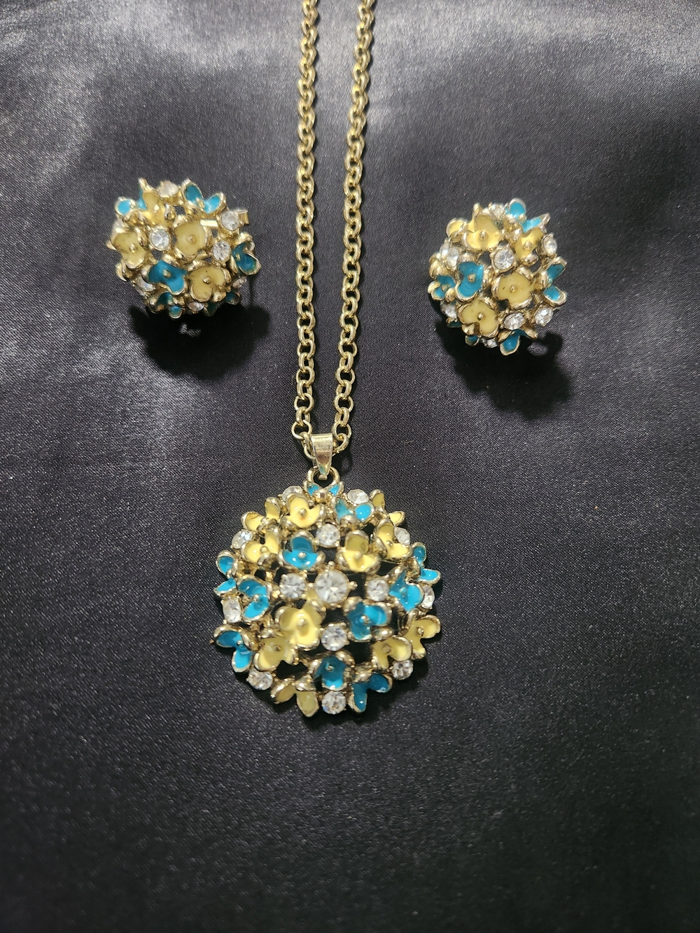 Gold-Tone Floral Pendant Necklace with Yellow & Turquoise Accents